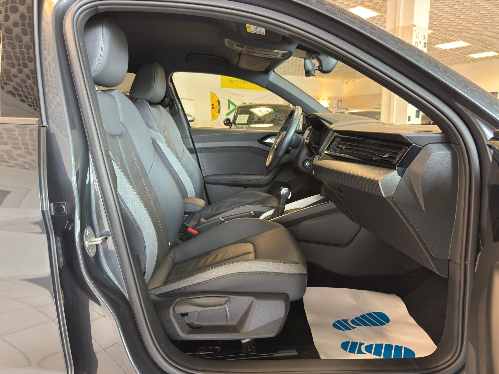 Audi A1 Sportback 25 TFSI*Leder*LED*Navi*Tempomat*SHZ