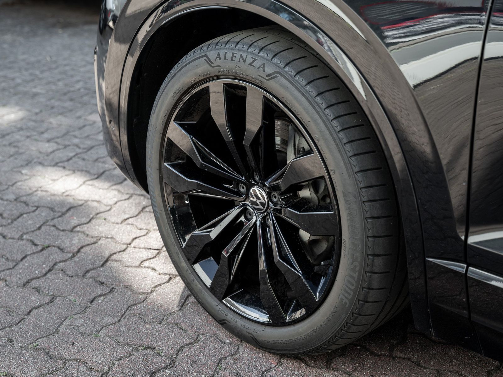 Volkswagen Touareg TDI R-Line Pano IQLight AHK Kam. Leder
