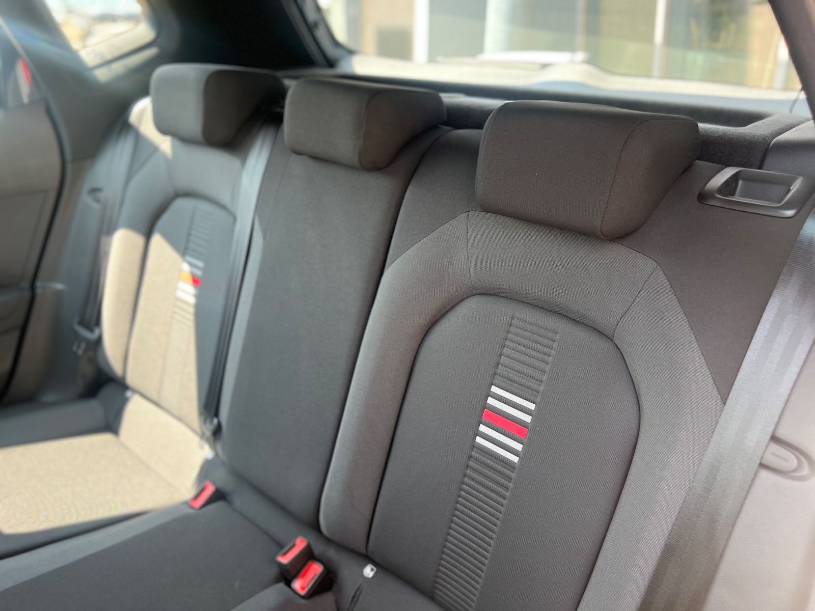 Seat Arona FR DSG 110PS - Samsaru's Car Outlet