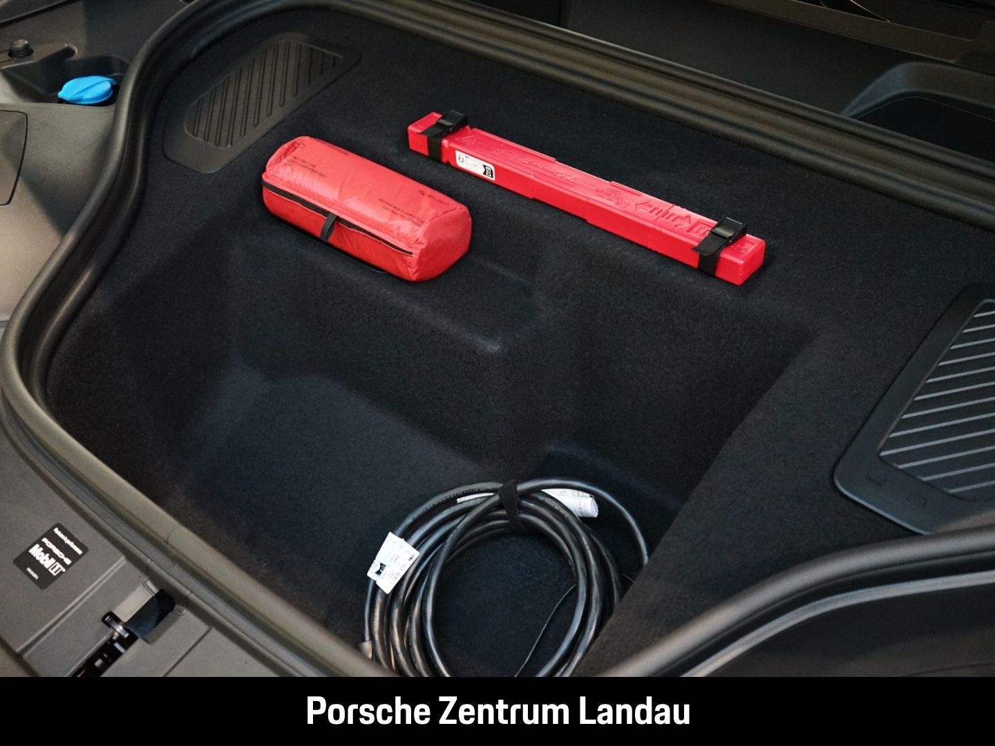 Porsche Macan 4S Burmester HA-Lenkung InnoDrive Head-Up