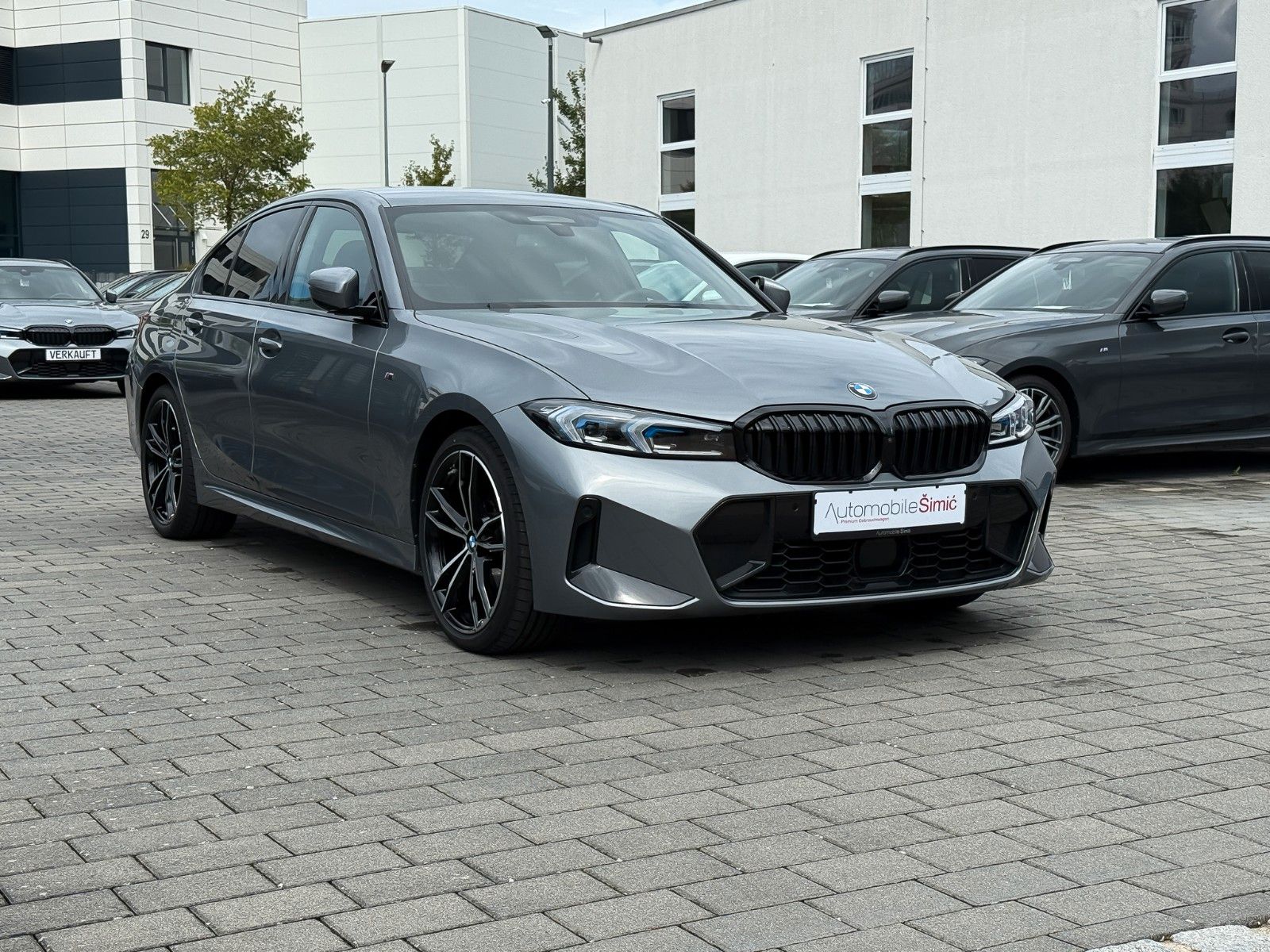 BMW 320d xD M Sport 19" ACC HuD 360° Ambiente StHzg