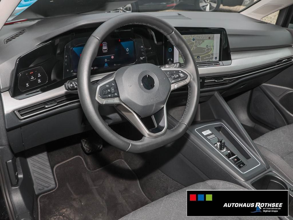 Volkswagen Golf VIII Variant Life 1.5 eTSI DSG - Samsaru's Car Outlet