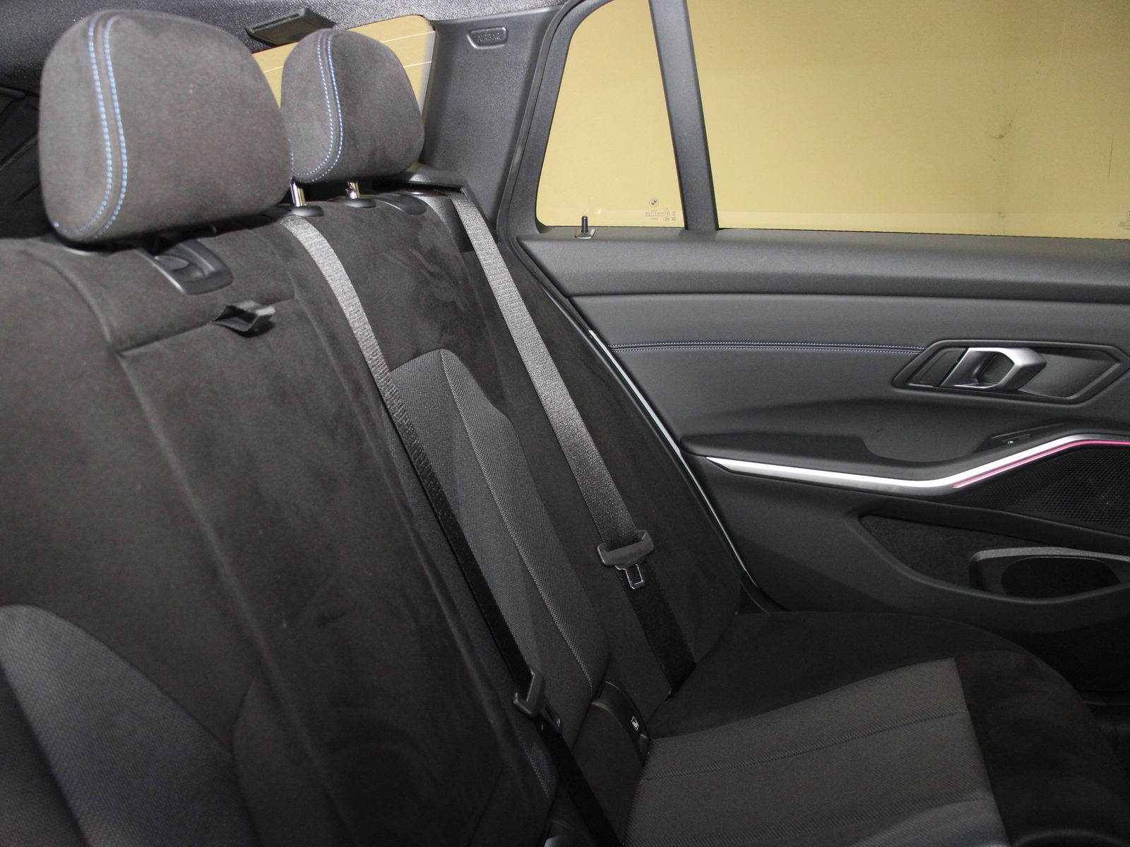BMW 320d xDrive Touring M Sportpaket Head-Up HiFi