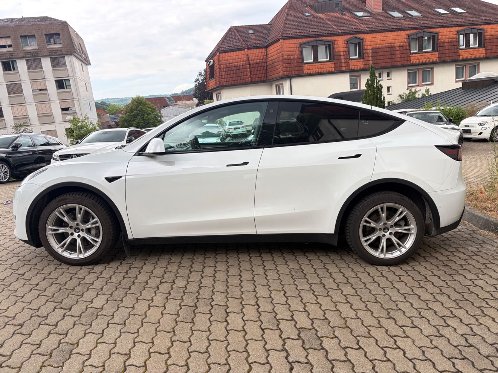 Tesla Model Y Long Range Dual AWD*Shanghai*8x* 92% SoH