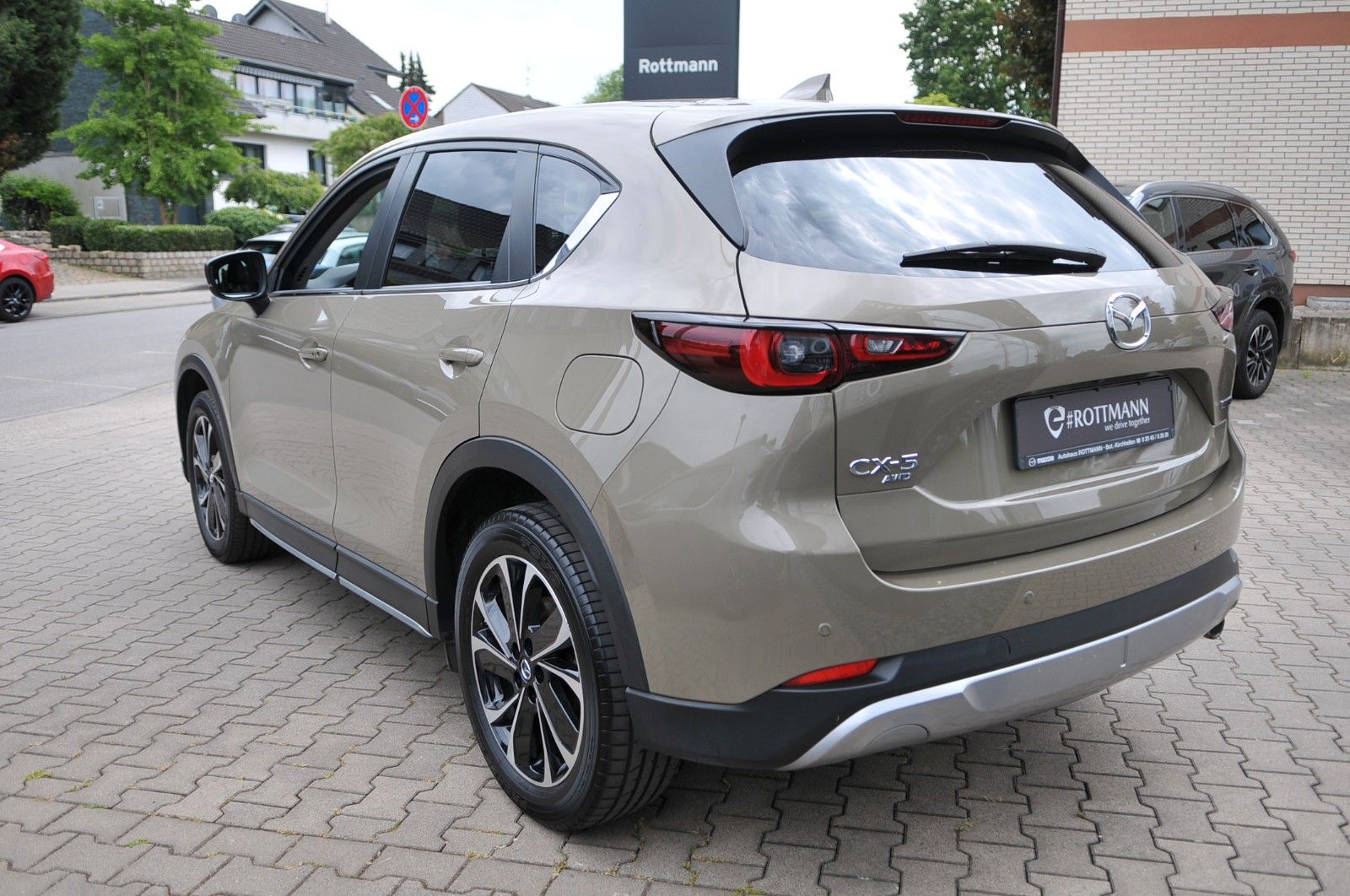Mazda CX-5 SoMo SKYACT-D184 Aut.AWD Newground 360°/AHK