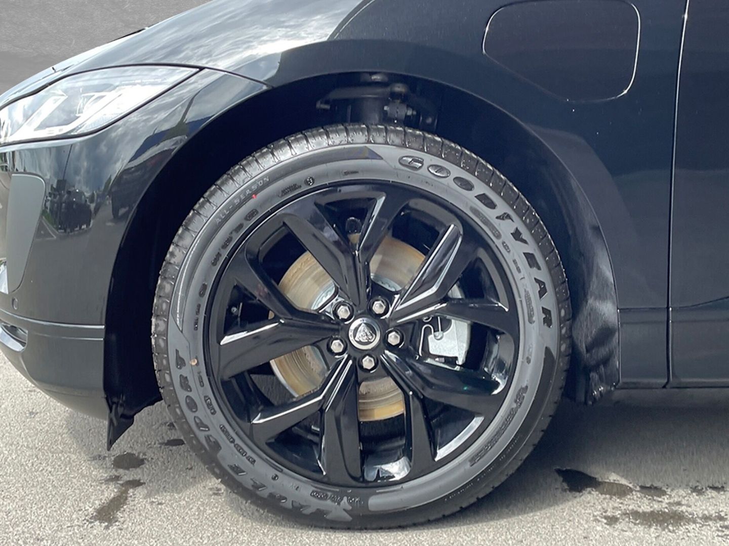Jaguar I-Pace R-Dynamic SE EV400 Luft Pano HUD Winter