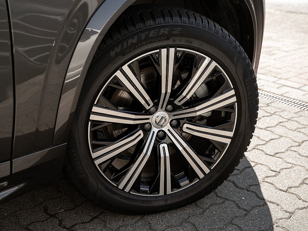 Volvo XC90 T8 AWD Core AHK RÜCKFAHRKAMERA H/K