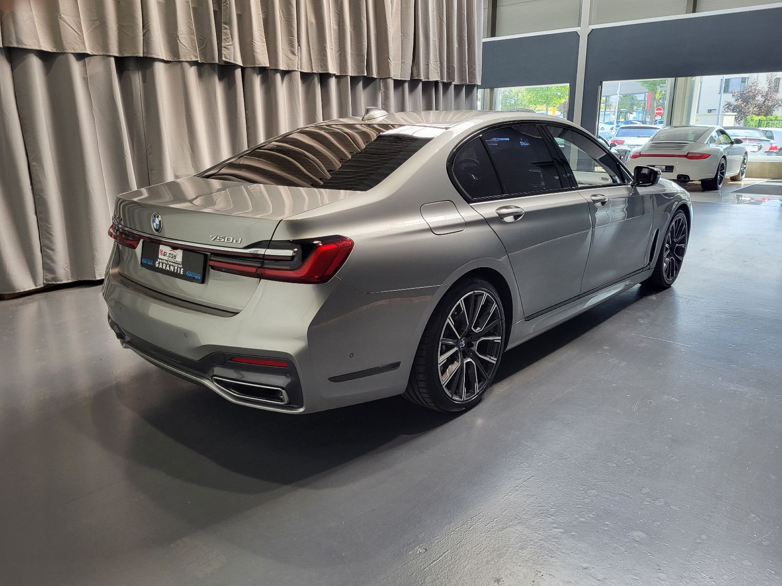 BMW 750 d xDrive M Sport *TOP Ausstattung*