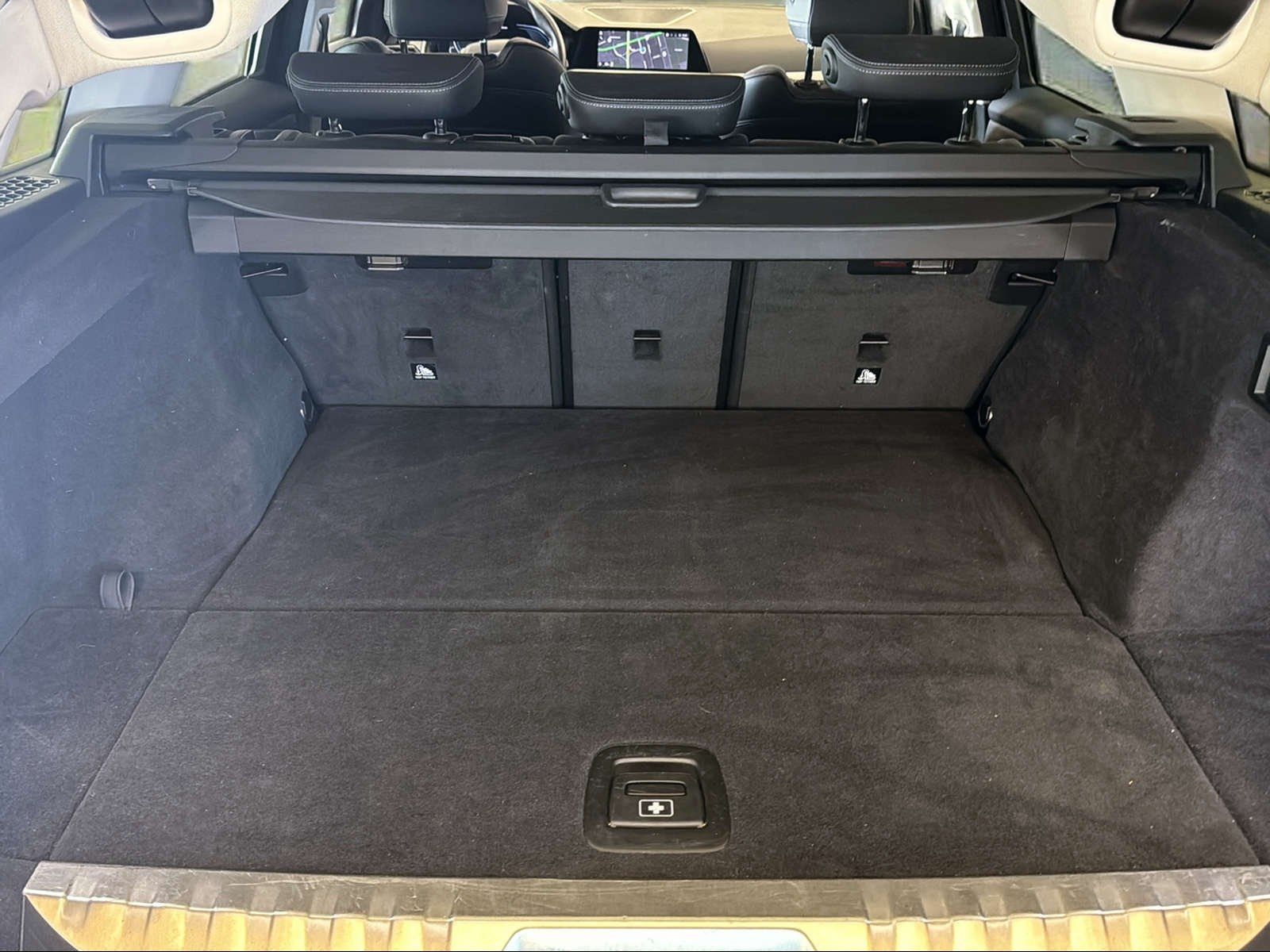 BMW 320e Touring - Samsaru's Car Outlet