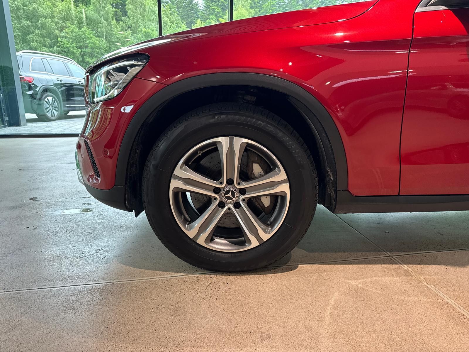 Mercedes-Benz GLC 300 e 4M - Samsaru's Car Outlet