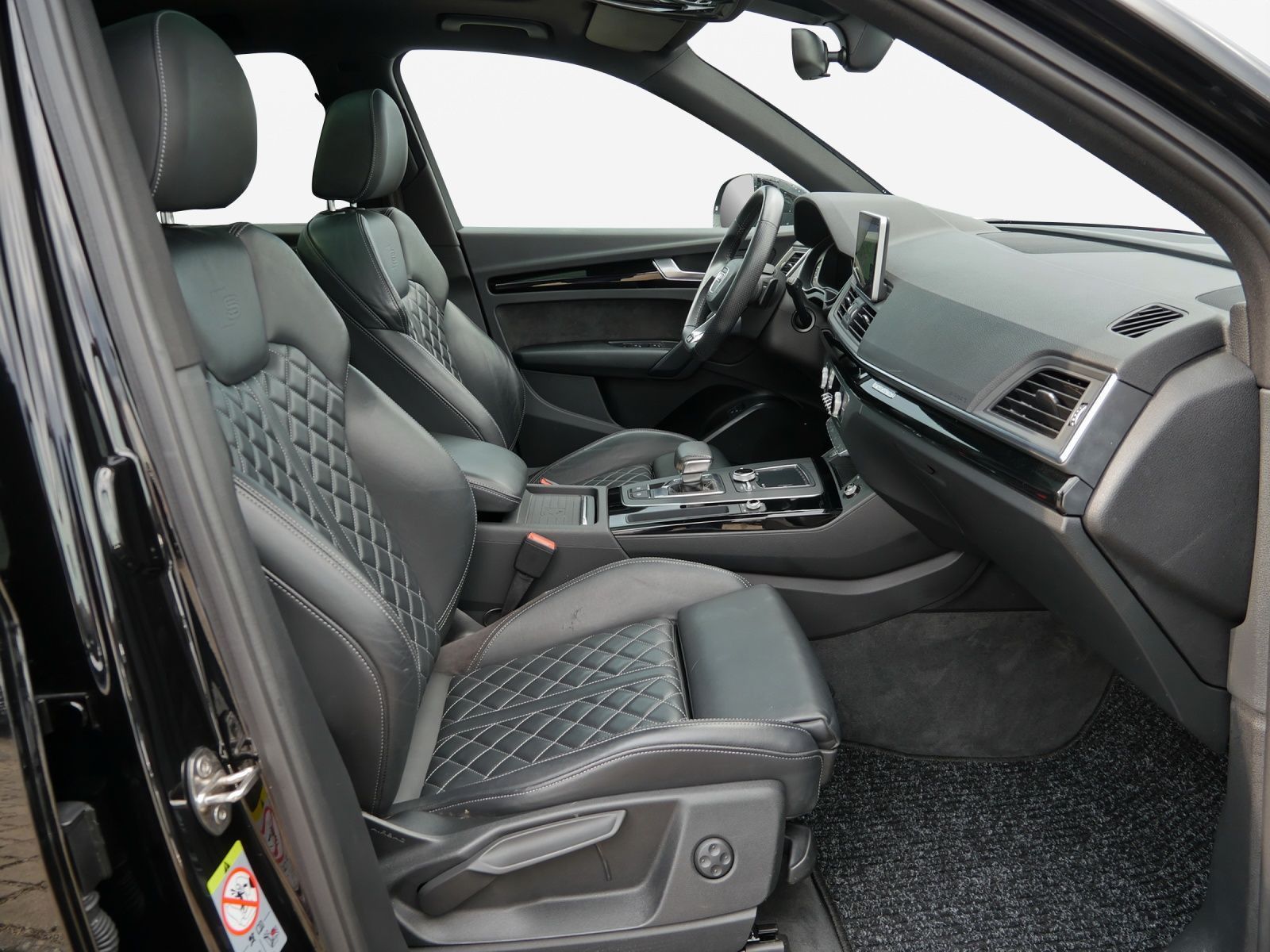 Audi Q5 50 TFSIe S Line qu. 50km/WLTP*AHK*Air*Pano