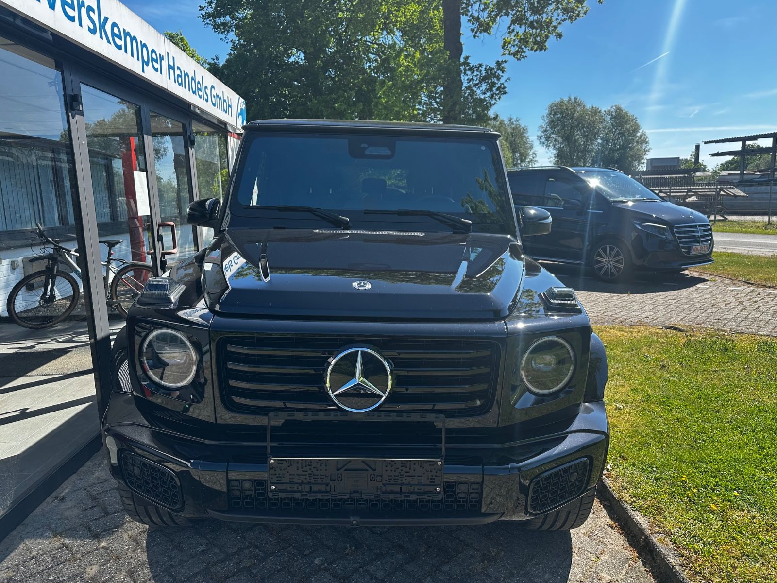 Mercedes-Benz G 500 AMG-LINE - Samsaru's Car Outlet
