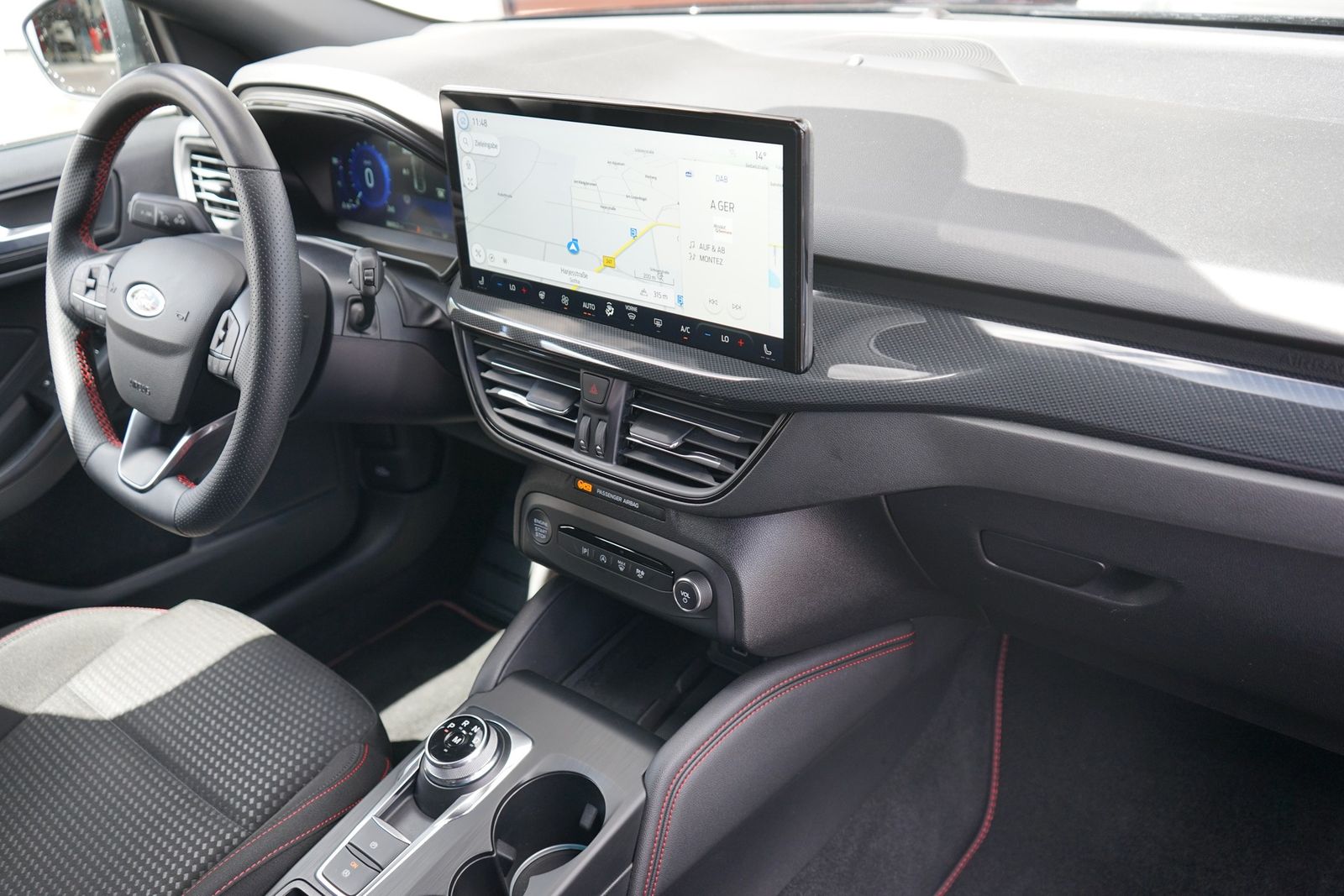 Ford Focus 1.5 EcoBlue ST-Line Aut. LED ACC Kamera