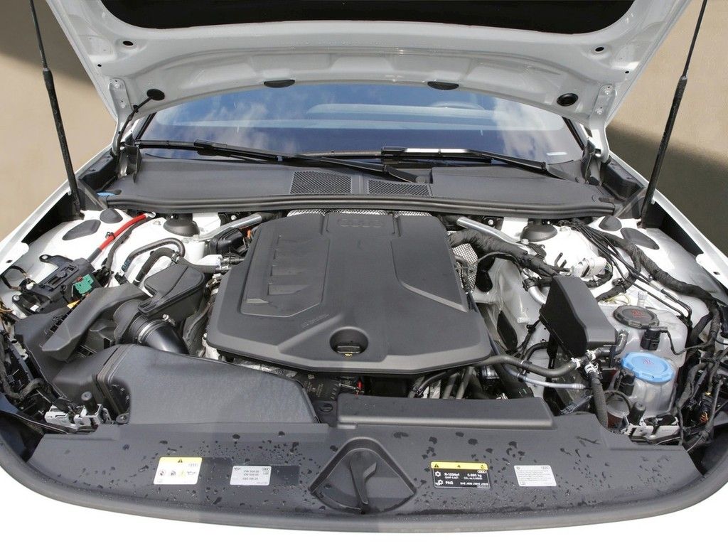 Audi A5 Avant TFSI e-hybrid Q S line 19"|NAVI+VC|PANO