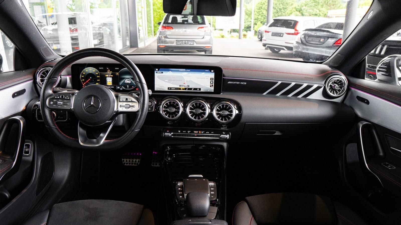 Mercedes-Benz CLA 35 AMG 4M - Samsaru's Car Outlet