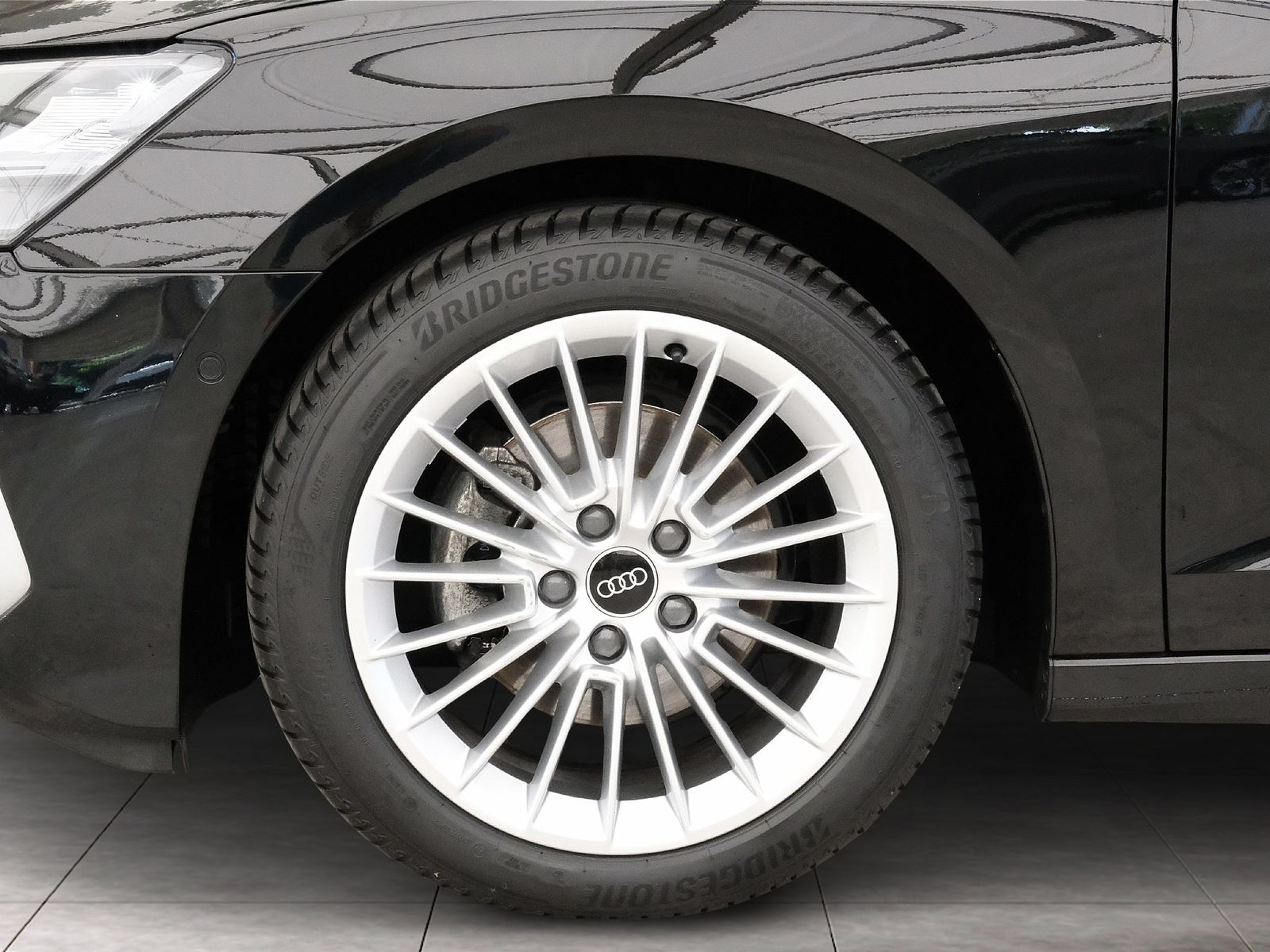 Audi A3 Limousine 30 TDI advanced - Samsaru's Car Outlet
