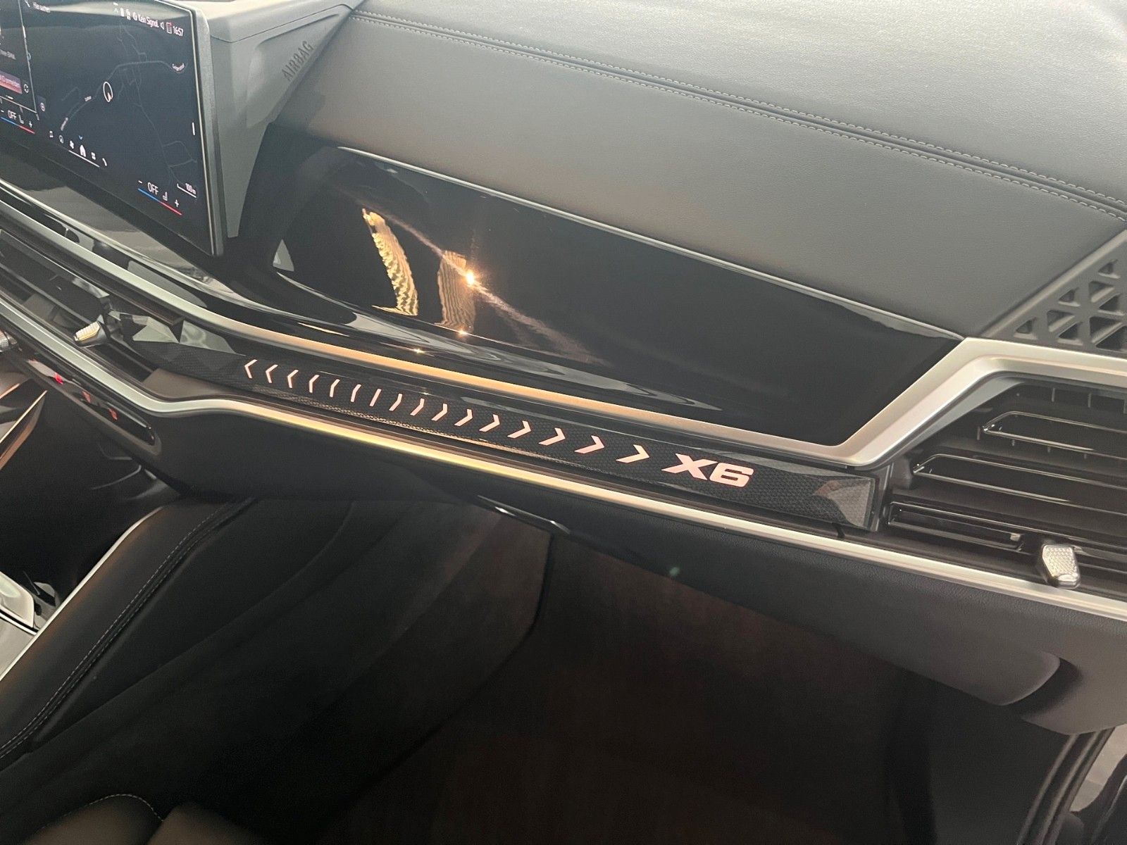 BMW X6 xDrive 40d M SPORT/LED/AHK/PANO-DA/H&K