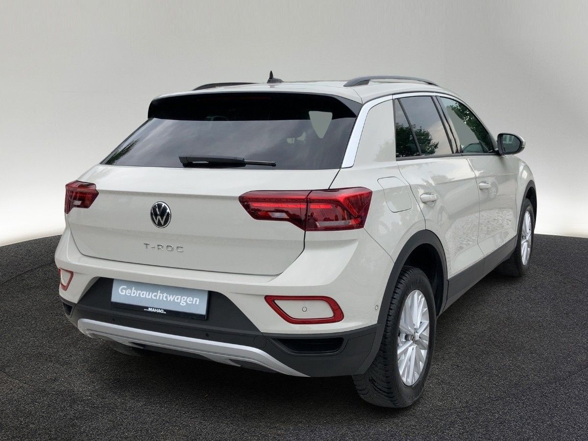 Volkswagen T-ROC 1.0 TSI LIFE - Samsaru's Car Outlet