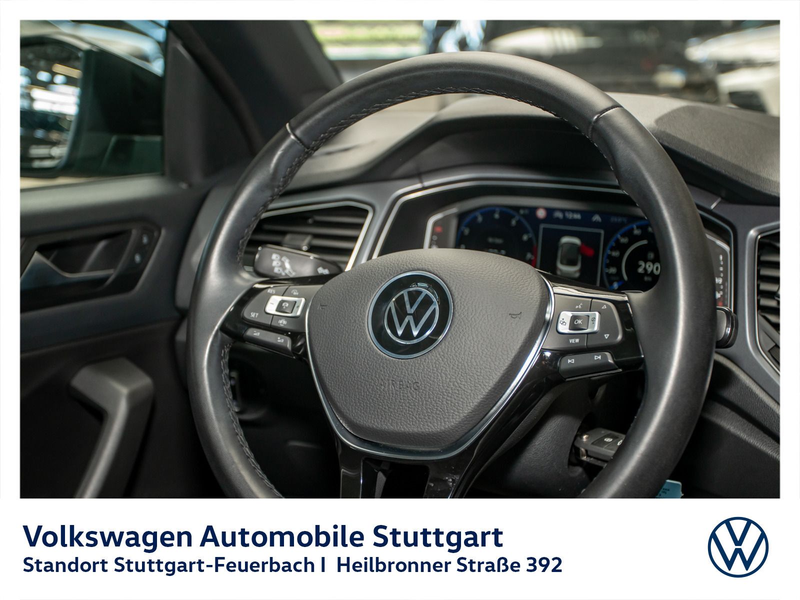Volkswagen T-Roc R-Line - Samsaru's Car Outlet