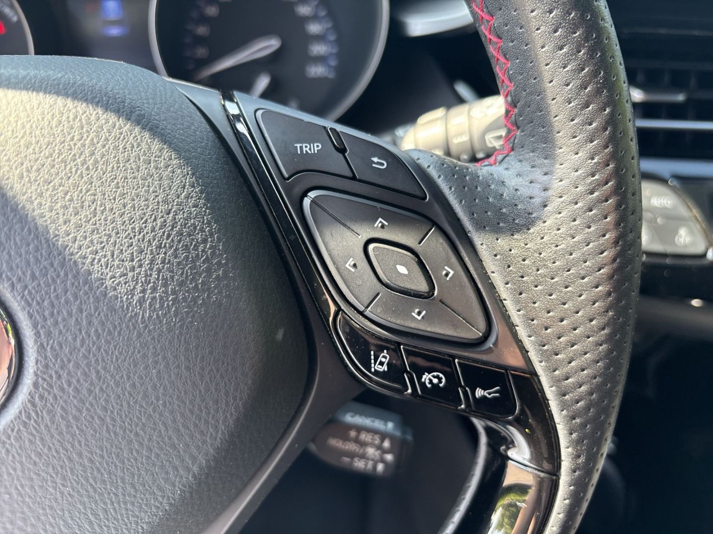 Toyota C-HR Hybrid GR Sport - Samsaru's Car Outlet