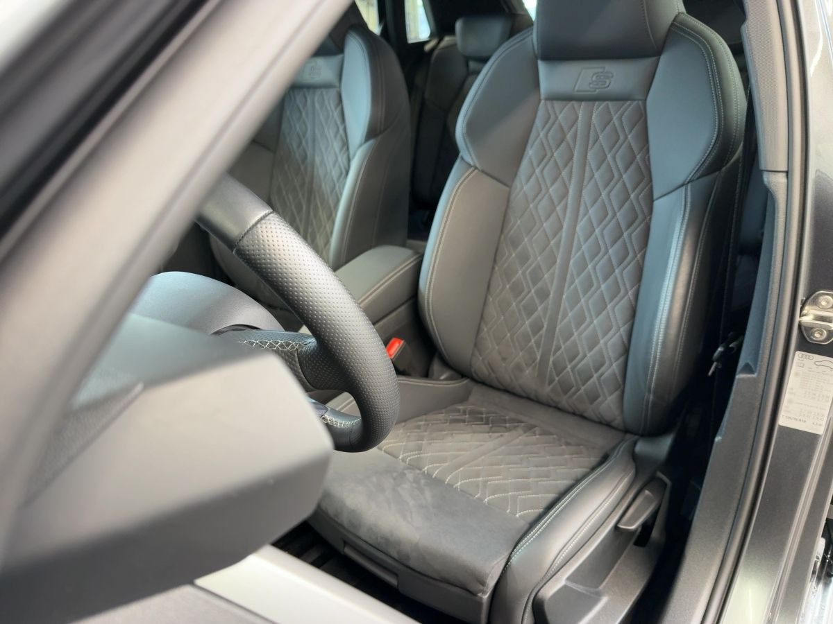 Audi A3 Sportback 35 TFSI S line - Samsaru's Car Outlet
