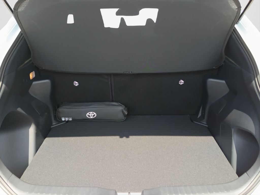 Toyota Yaris Cross Hybrid 130 1.5 VVT-i Teamplayer Safe