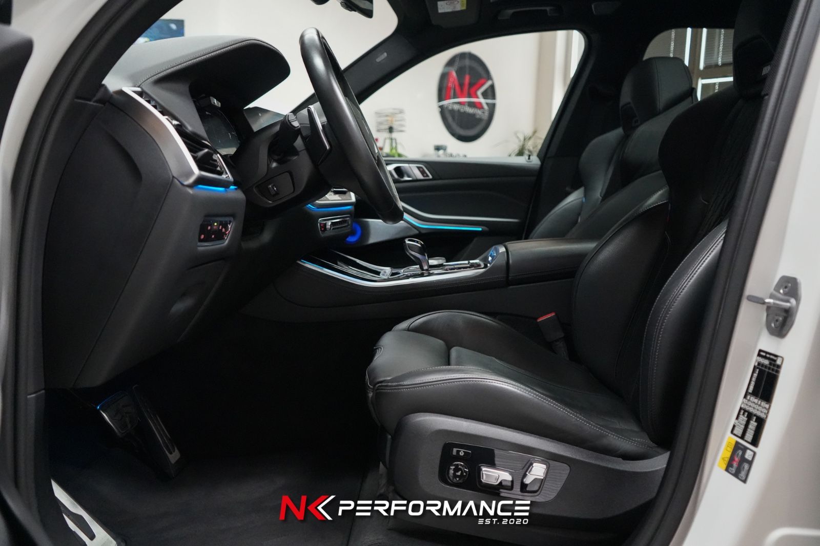 BMW X5 xDrive 45 e M Sport / M-SITZE / B&W / PANO