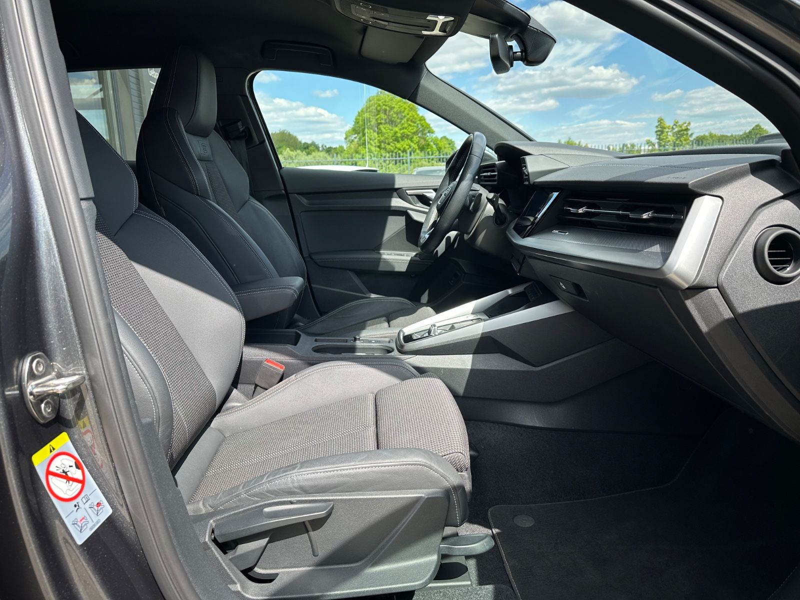 Audi A3 Sportback 45 TFSIe S LINE - Samsaru's Car Outlet