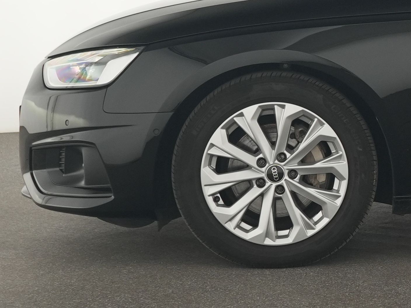 Audi A4 Advanced quattro - Samsaru's Car Outlet