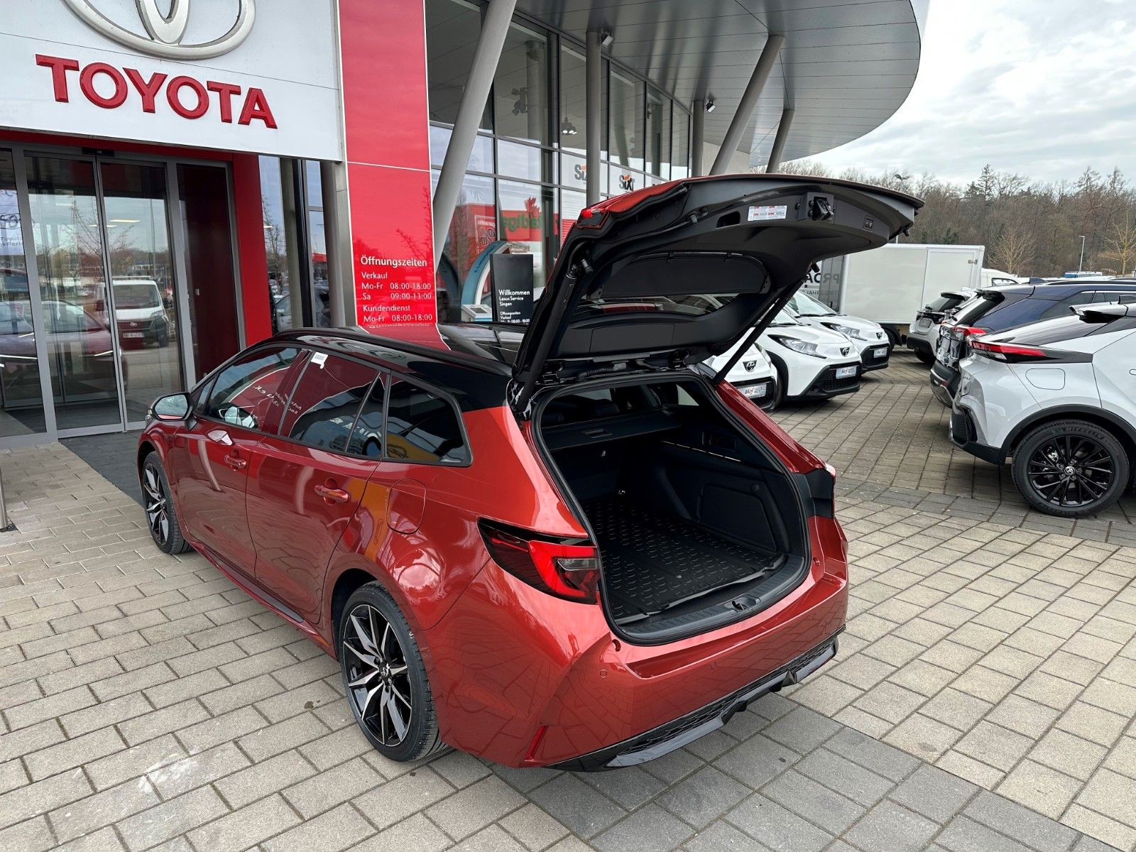 Toyota Corolla 2,0 Hybrid GR Sport Touring Sports