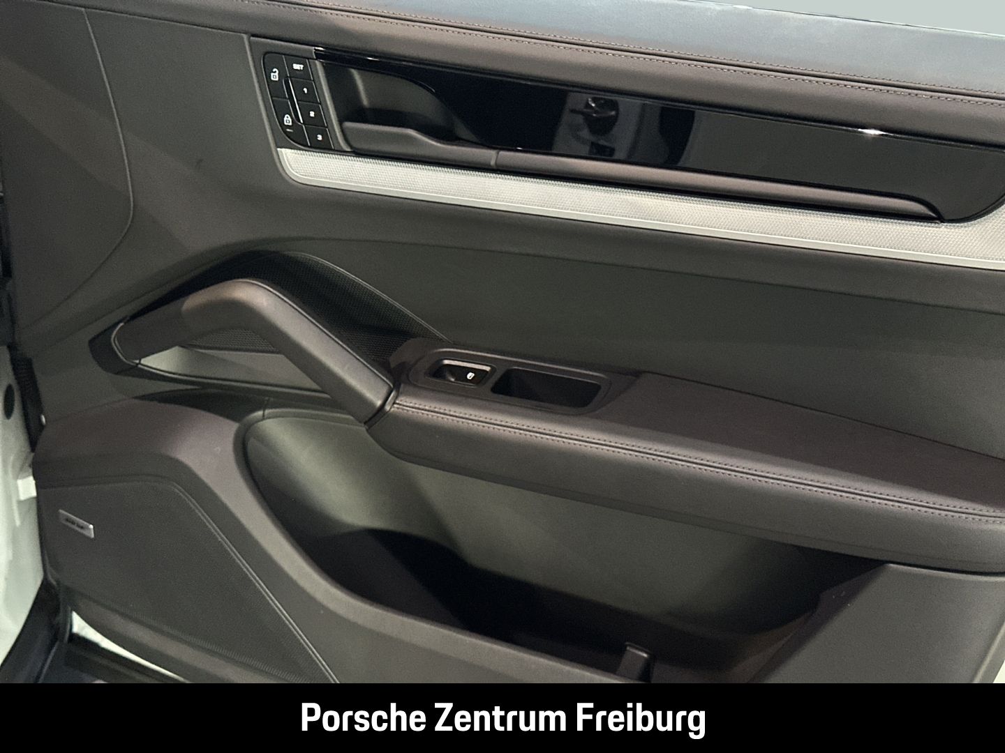 Porsche Cayenne E-Hybrid BOSE Panoramadach Surround-View