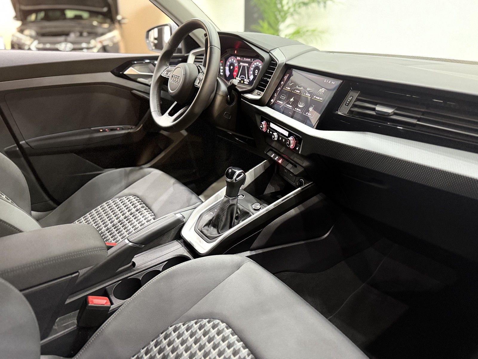 Audi A1 Sportback 30 TFSI S-LINE*MATRIX*VIRT.COCKPIT