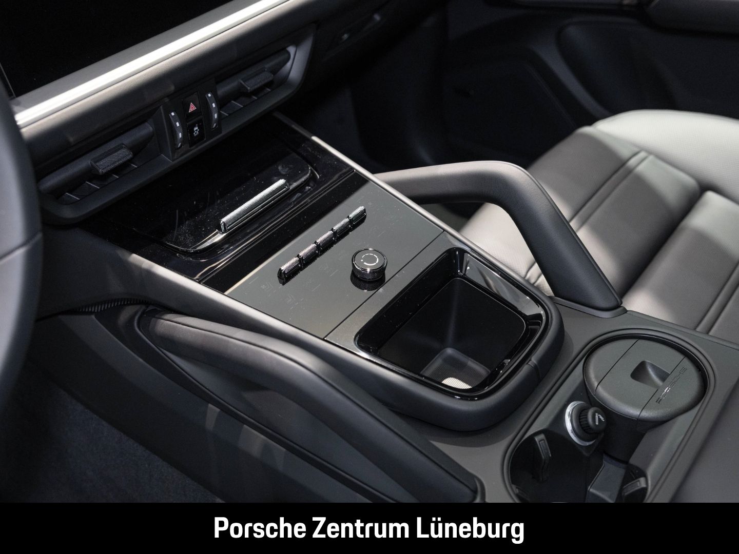 Porsche Cayenne BOSE Luftfederung Panorama Surround-View
