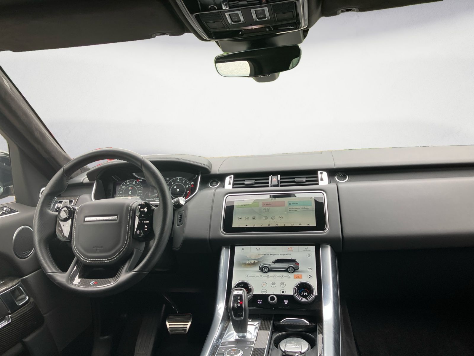 Range Rover Sport P575 V8 - Samsaru's Car Outlet