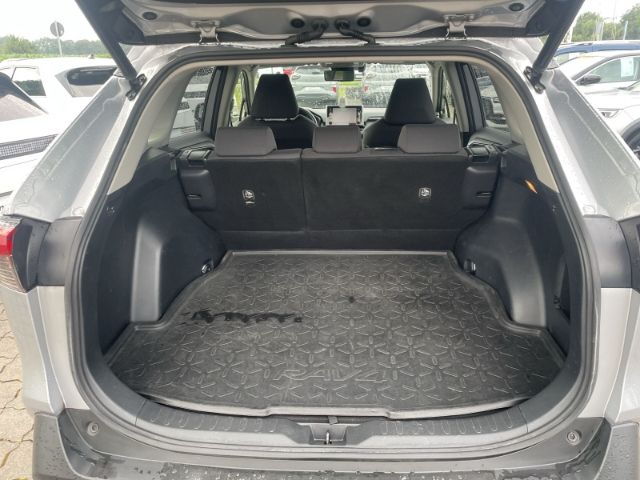 Toyota RAV 4 Hybrid - Samsaru's Car Outlet