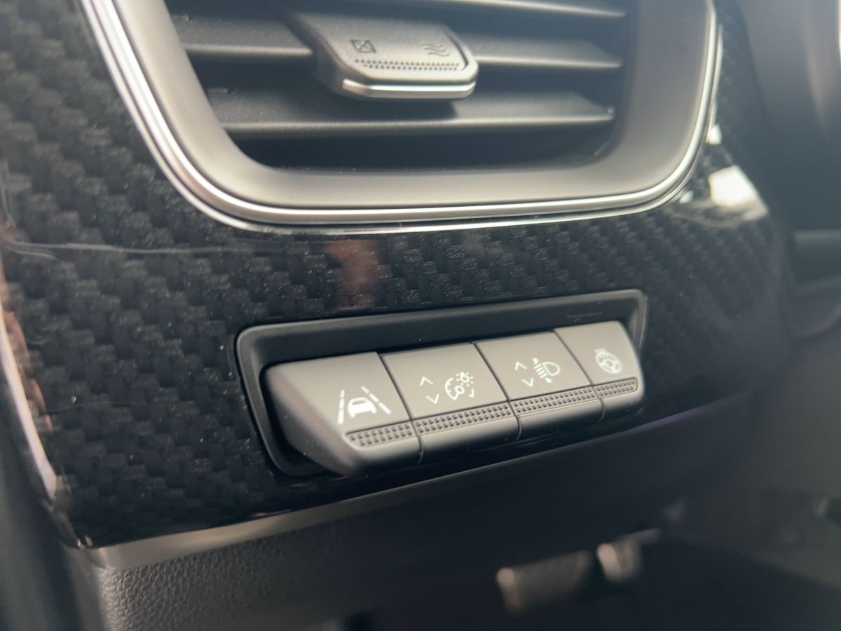 Renault Arkana E-TECH 145 E-Tech Engineered - Samsaru's Car Outlet
