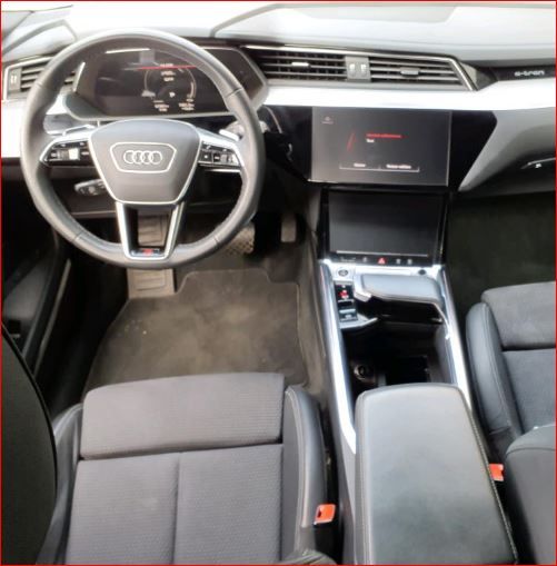 Audi e-tron 55 qu S-LINE Matrix Pano AHK LM21 NP:109K