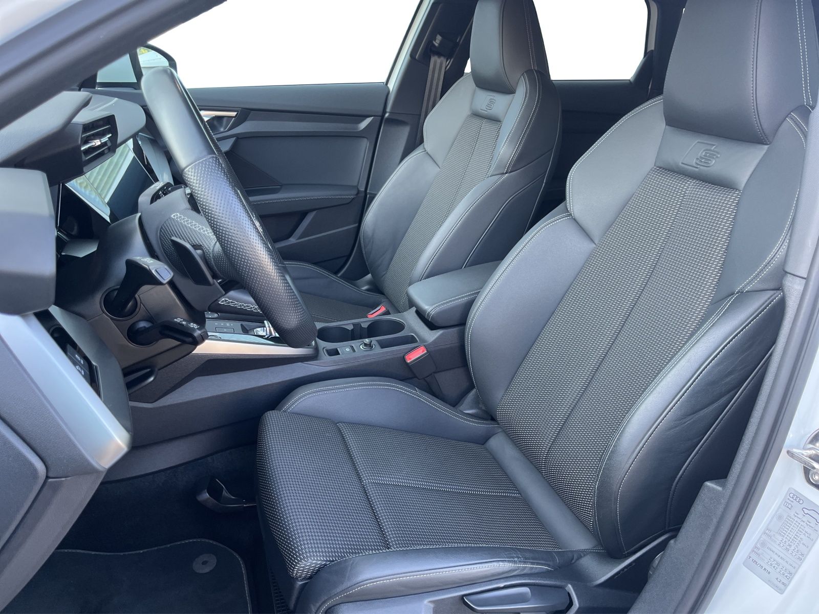 Audi A3 Sportback 35 TFSI S Line - Samsaru's Car Outlet