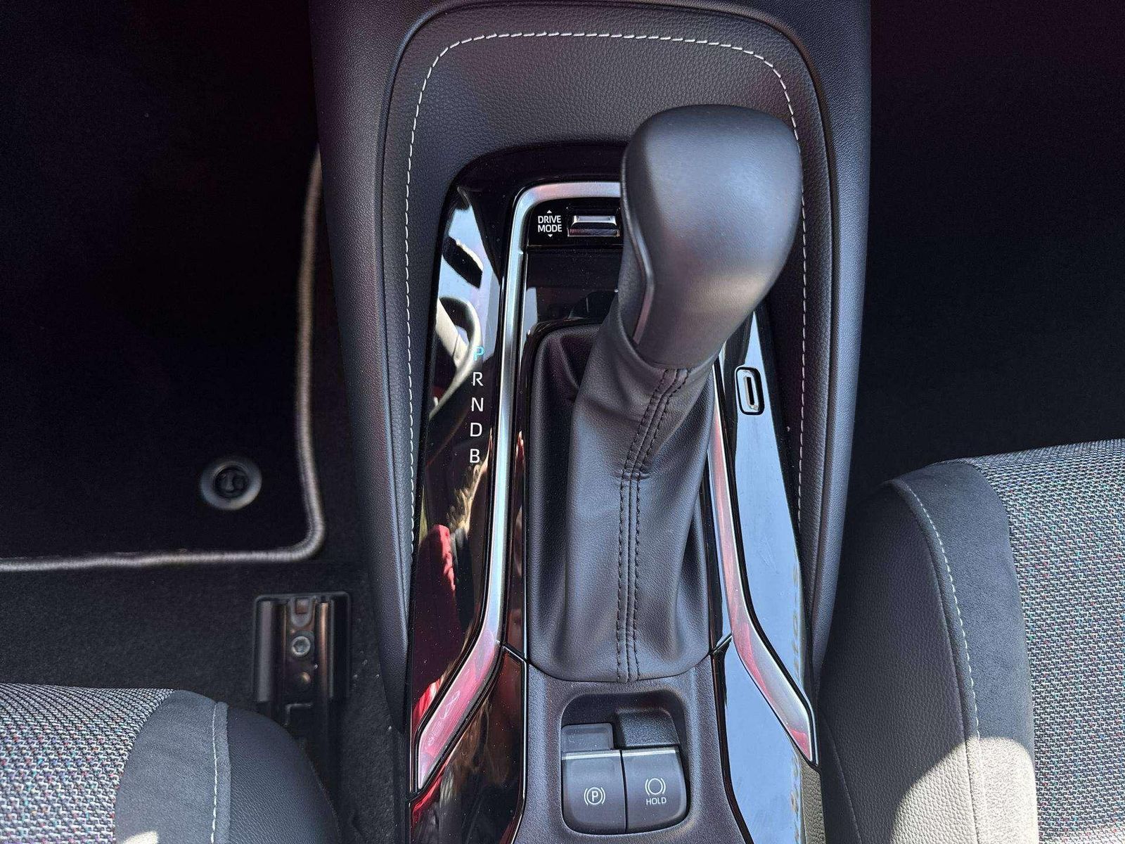 Toyota Corolla Hybrid Teamplayer /Navi/Shz/Rfk/DigiCo/T