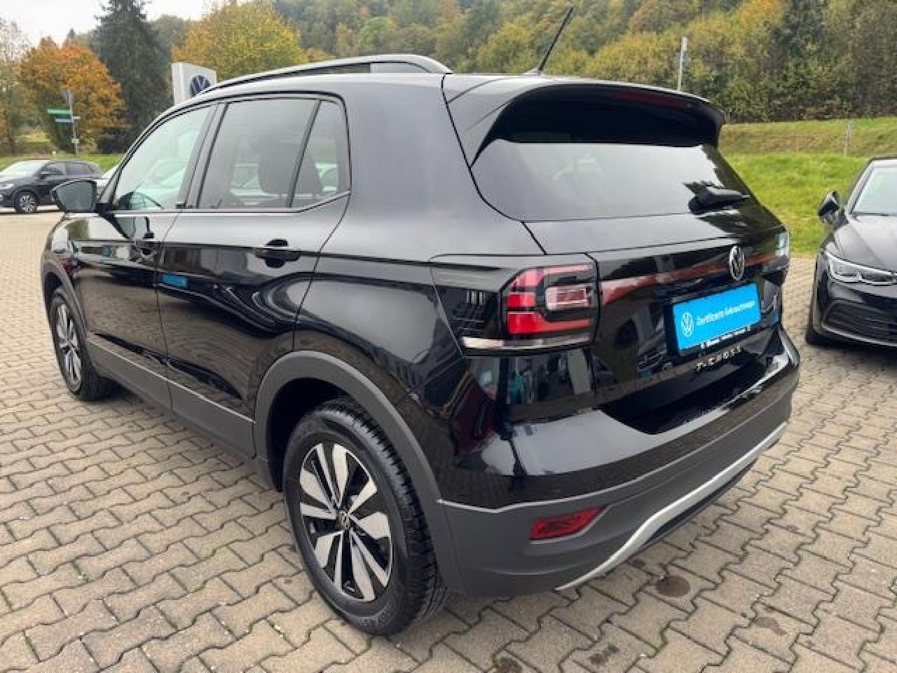 Volkswagen T-Cross Move - Samsaru's Car Outlet