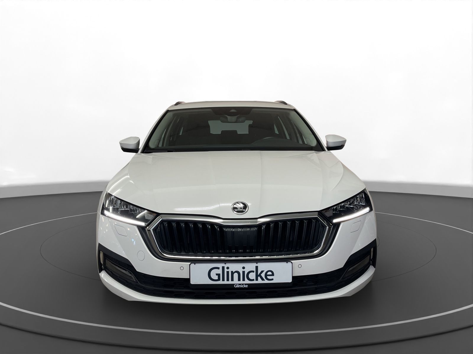 Skoda Octavia Combi 1.0 TSI Clever - Samsaru's Car Outlet