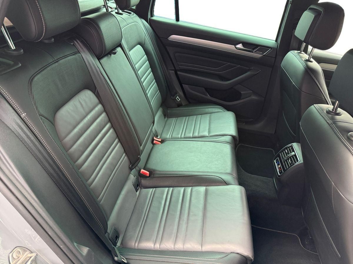 Volkswagen Passat Variant Elegance 4Motion 2.0 TDI DSG *R-L