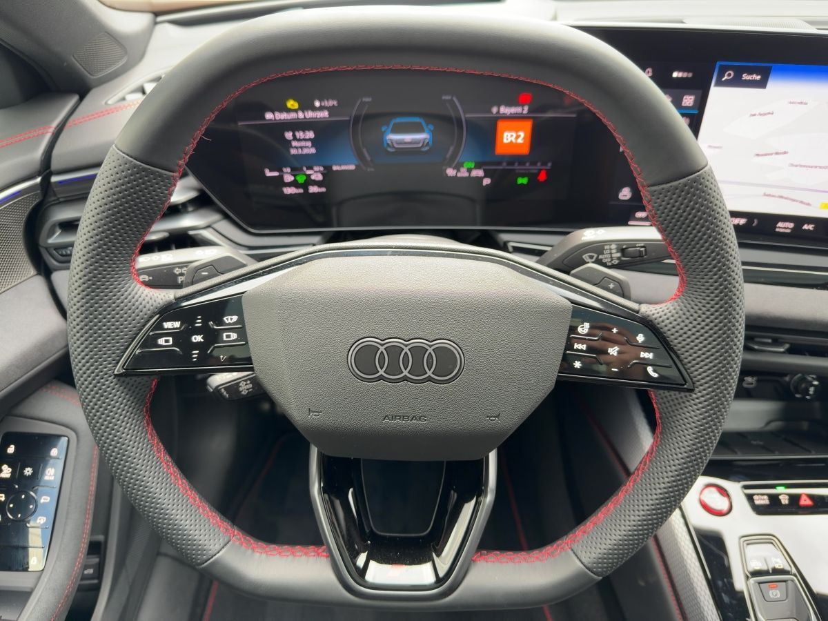 Audi A5 Lim e-hybrid 220kW S-LINE MATRIX+B&O+ACC+PANO