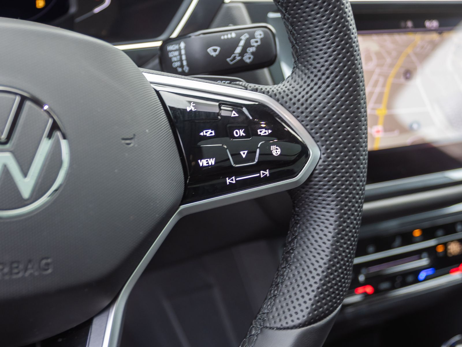 Volkswagen Tiguan Allspace 2.0 TSI R-Line 4M DSG HUD Matrix