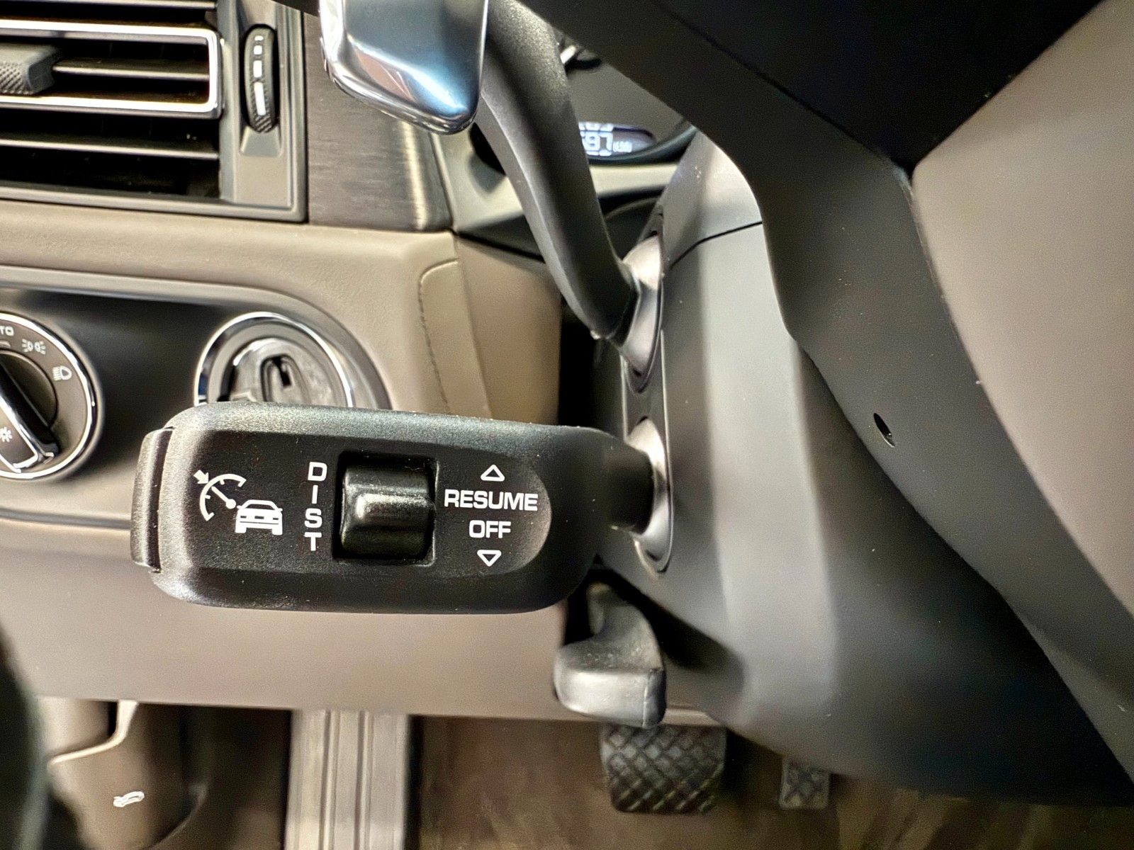 Porsche Macan GTS Luftfederung/AHK/ACC/Burmester/360