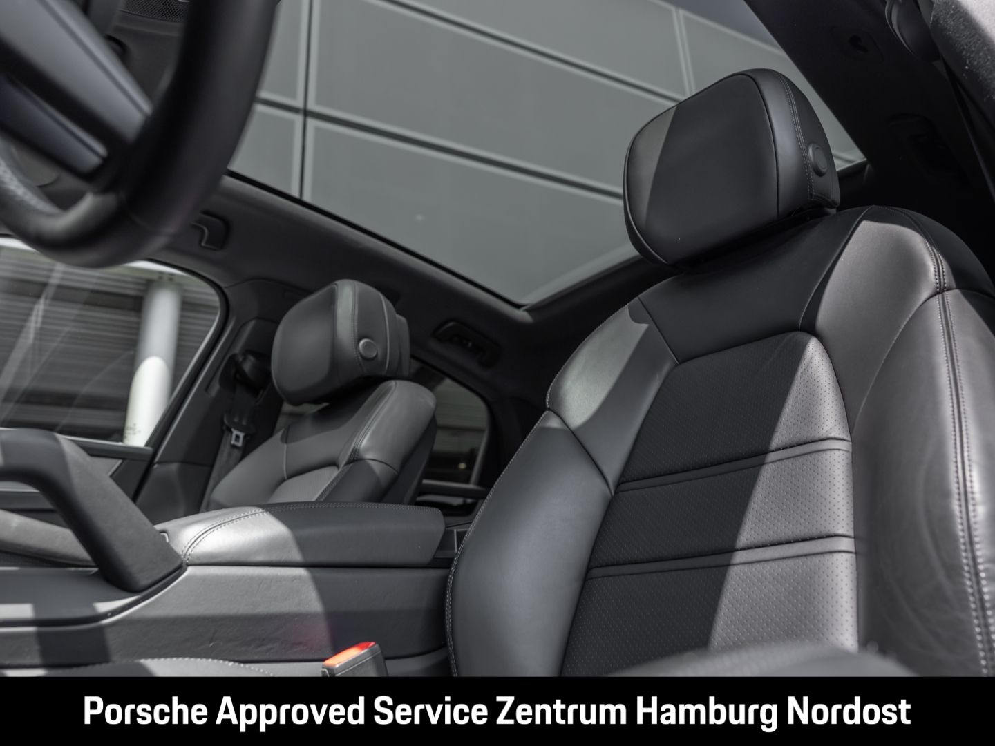 Porsche Cayenne E-Hybrid Coupe Sportabgas Sport Chrono