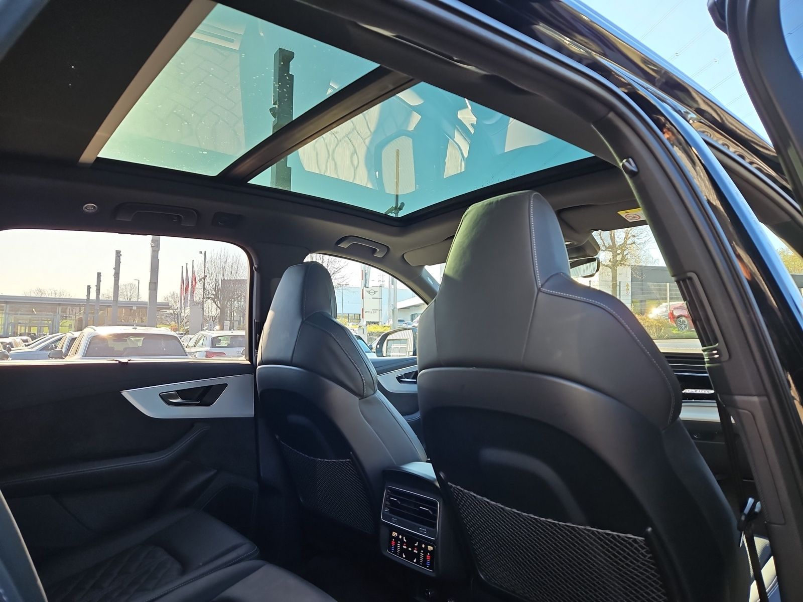 Audi Q7 55 TFSI tiptronic quattro S line NaviPlus Mat