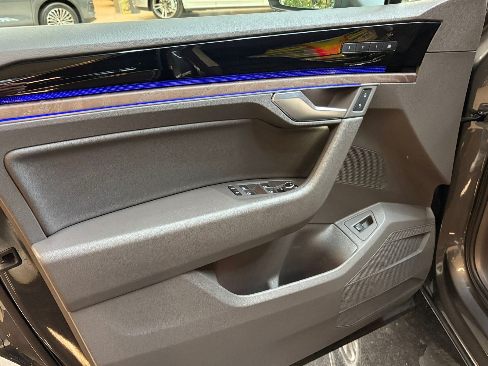 Volkswagen Touareg Atmosphere 4Motion virtual Memory AHK