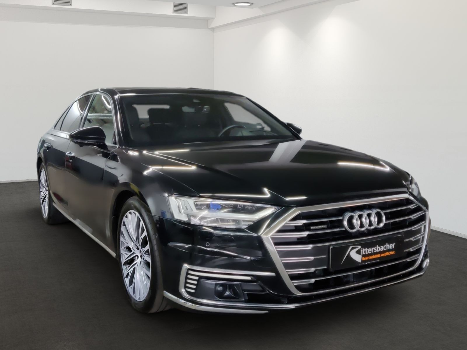Audi A8 60 TFSI e quattro - Samsaru's Car Outlet