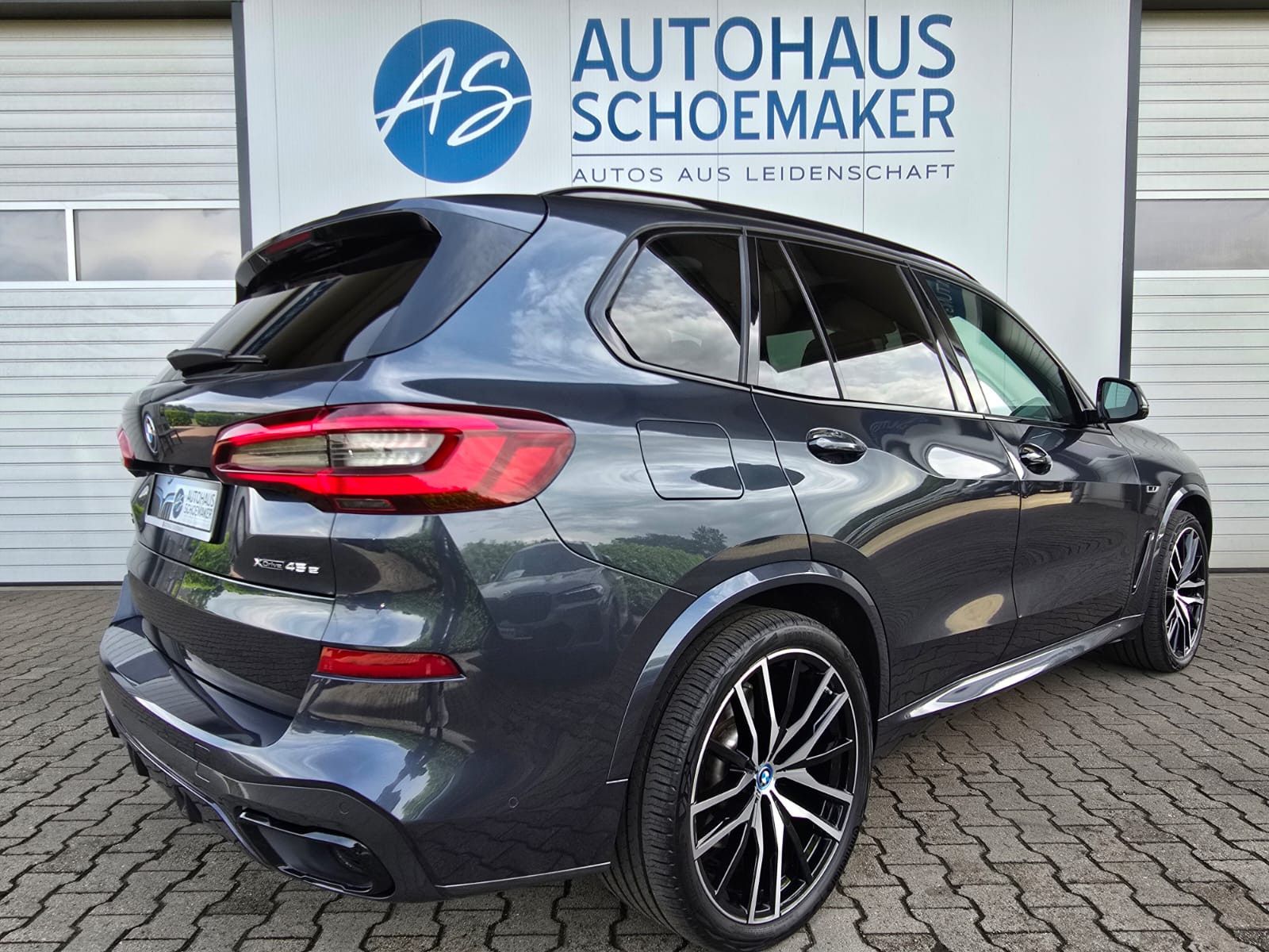 BMW X5 xDrive45e M Sport*Merino*AHK,Pano,B&W HIFI